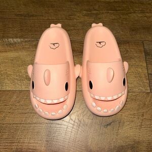 Cloud shark slides 6-7